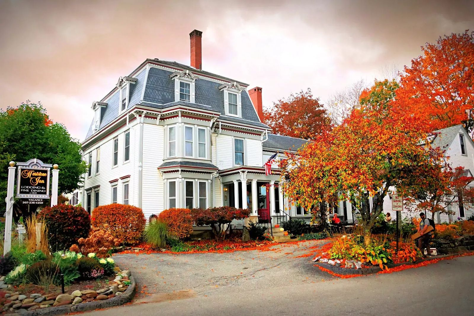 Fall at hartstone inn