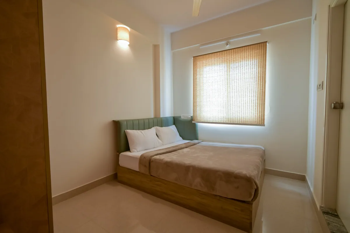 Deluxe One Bedroom Apartment at HomeSlice Manor, Premium Apartment in Whitefield, photograph 1 of 23